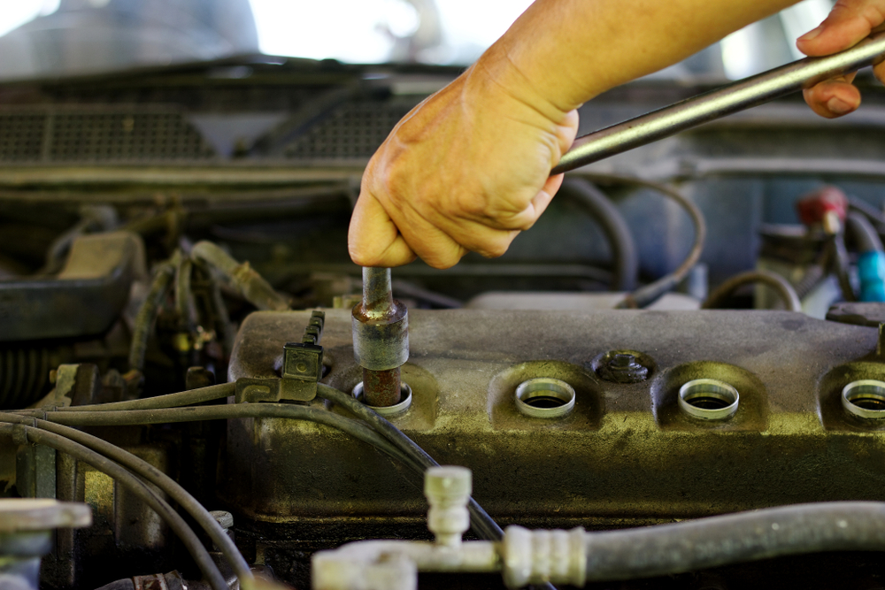 Why Is My Cars Valve Cover Gasket Leaking A Short Overview