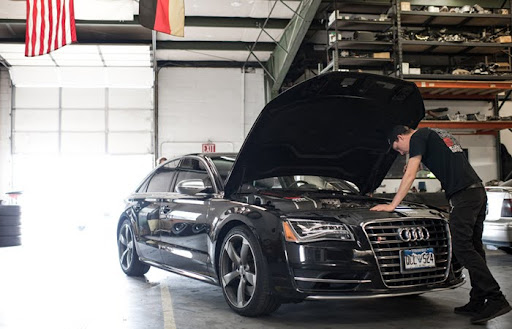 The mechanic thinks about what happens when a car goes into limp mode and what might be causing it.